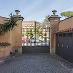 Apartment Welcome Rome By Interhome